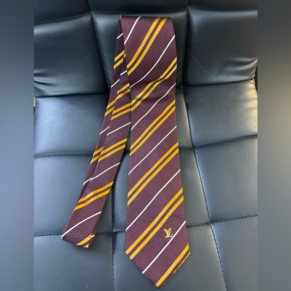 Louis Vuitton silk necktie - Picture 3 of 6